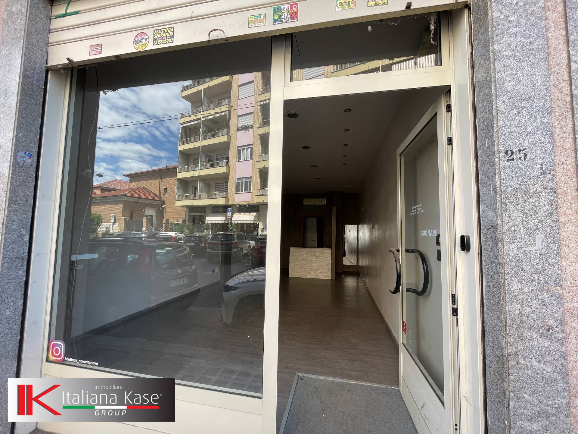 Locale commerciale in vendita a Settimo Torinese