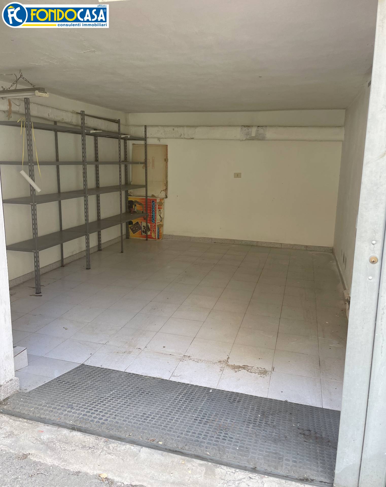 Box in vendita a Albisola Superiore