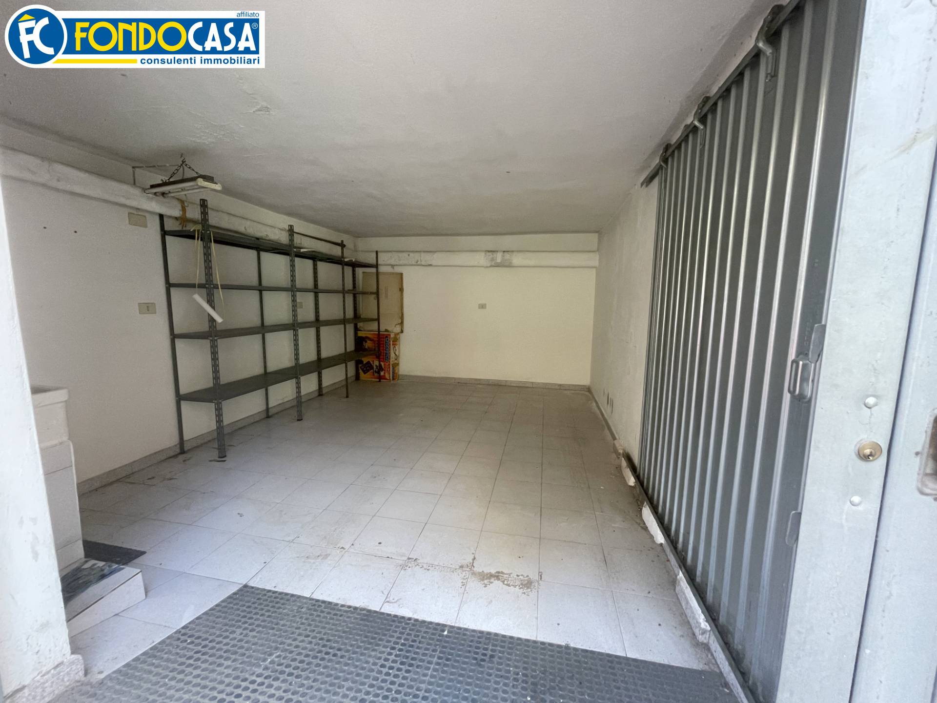 Box in vendita a Albisola Superiore