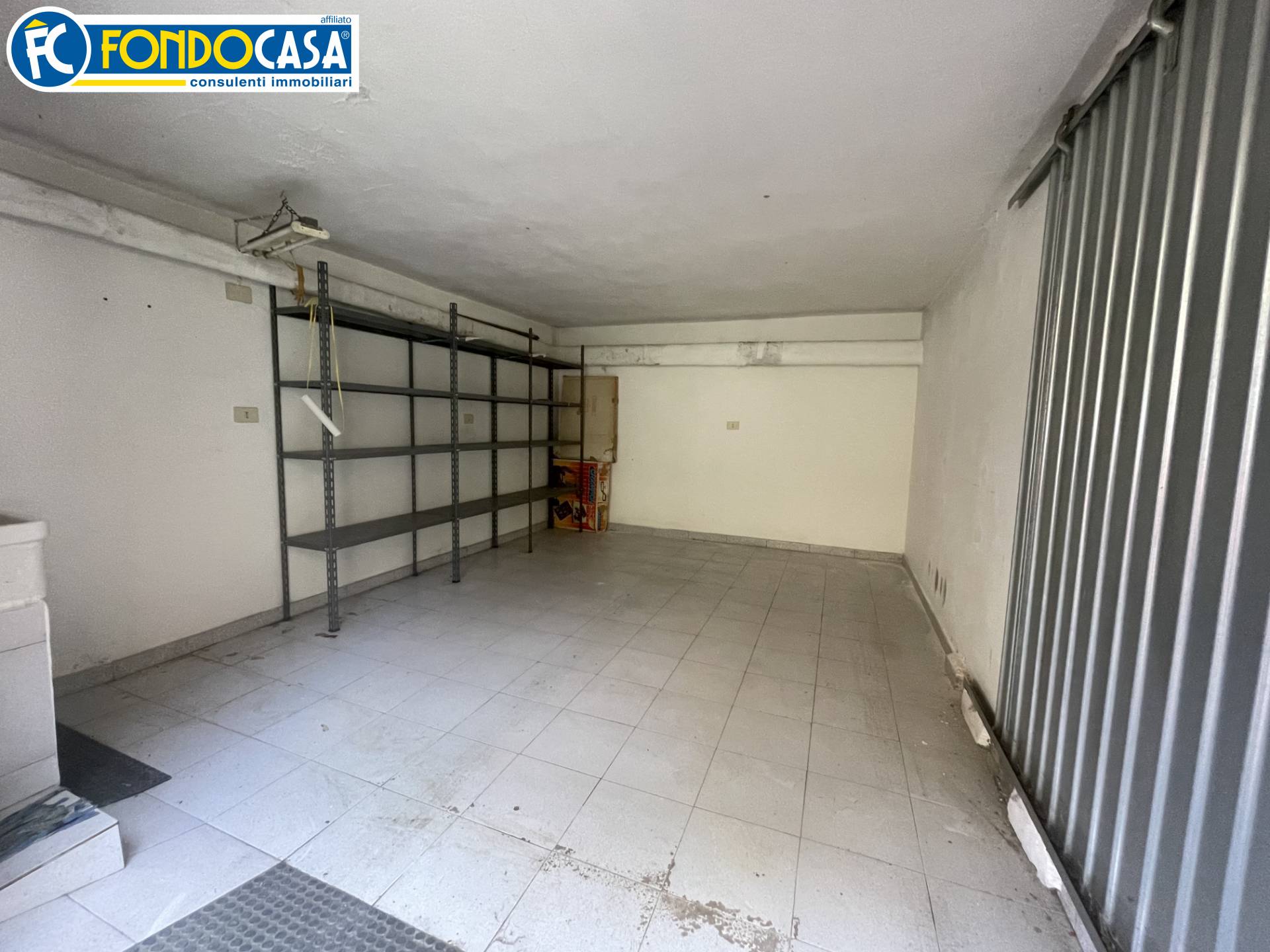 Box in vendita a Albisola Superiore