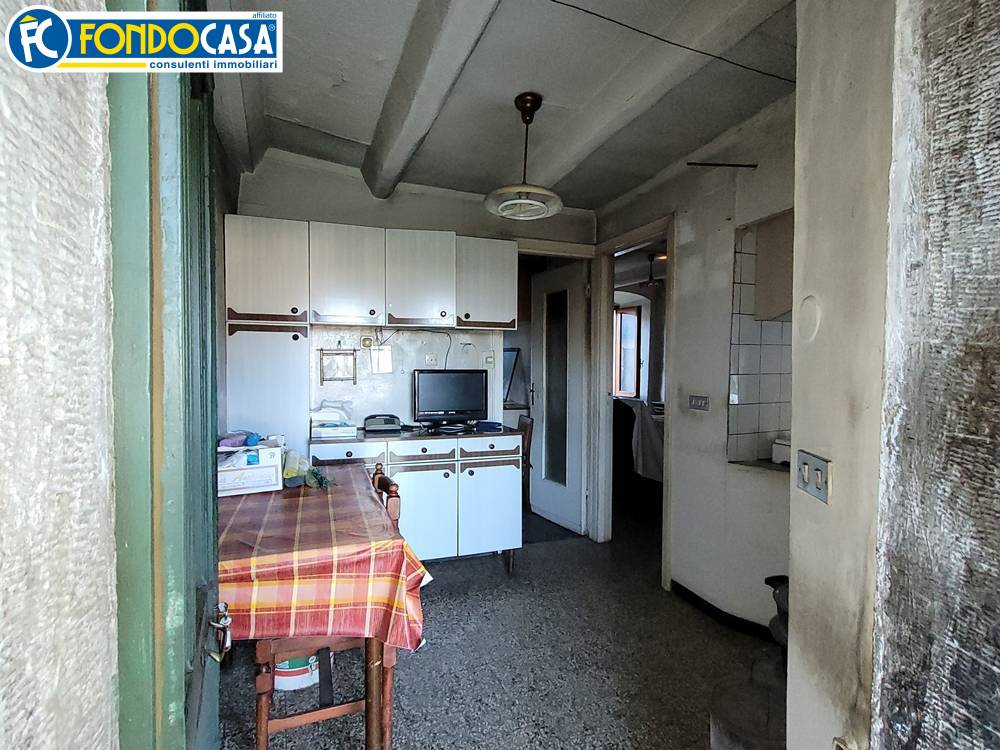 Casa semindipendente in vendita a Sassello