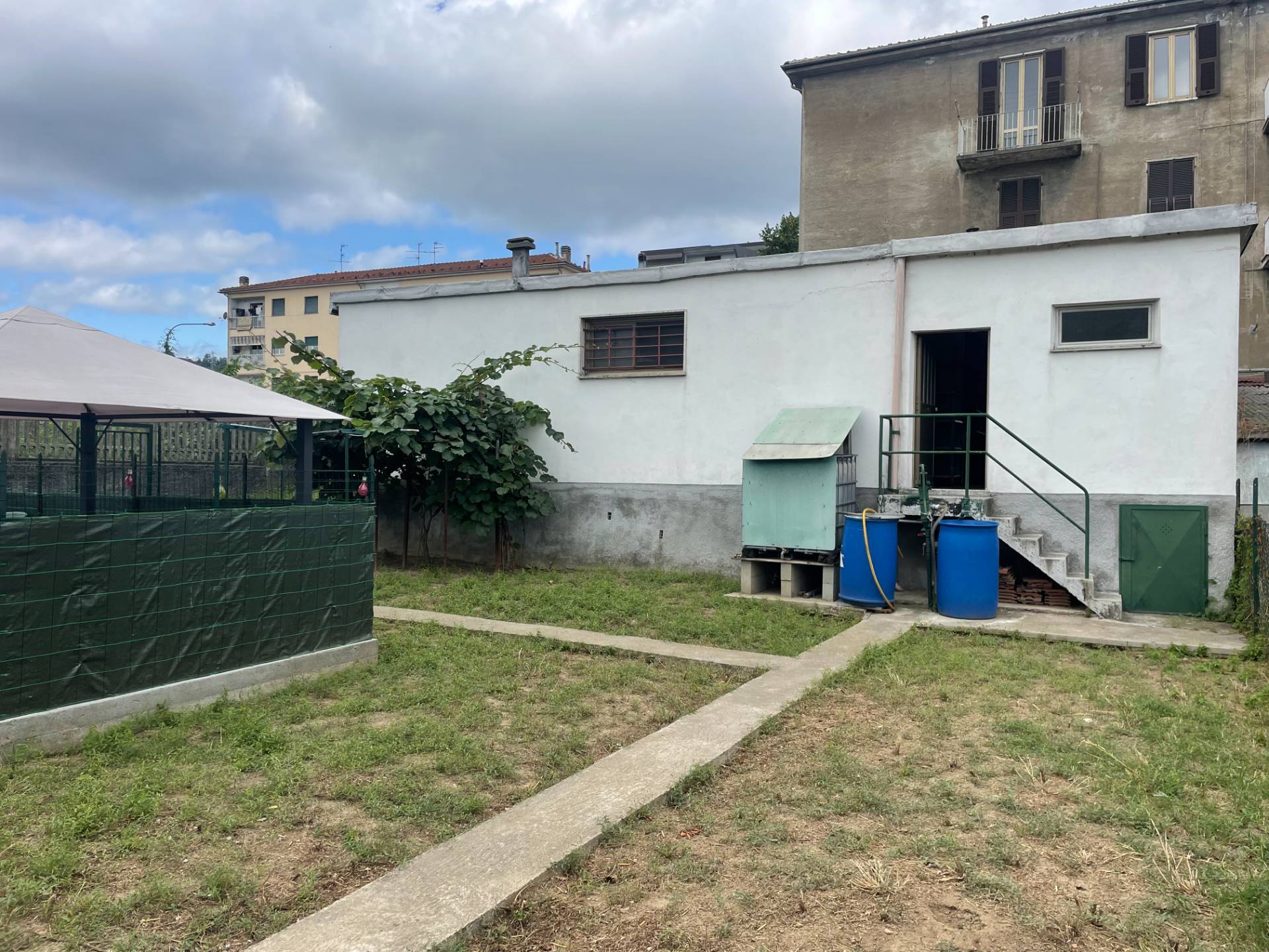 Box o garage in vendita a Cairo Montenotte