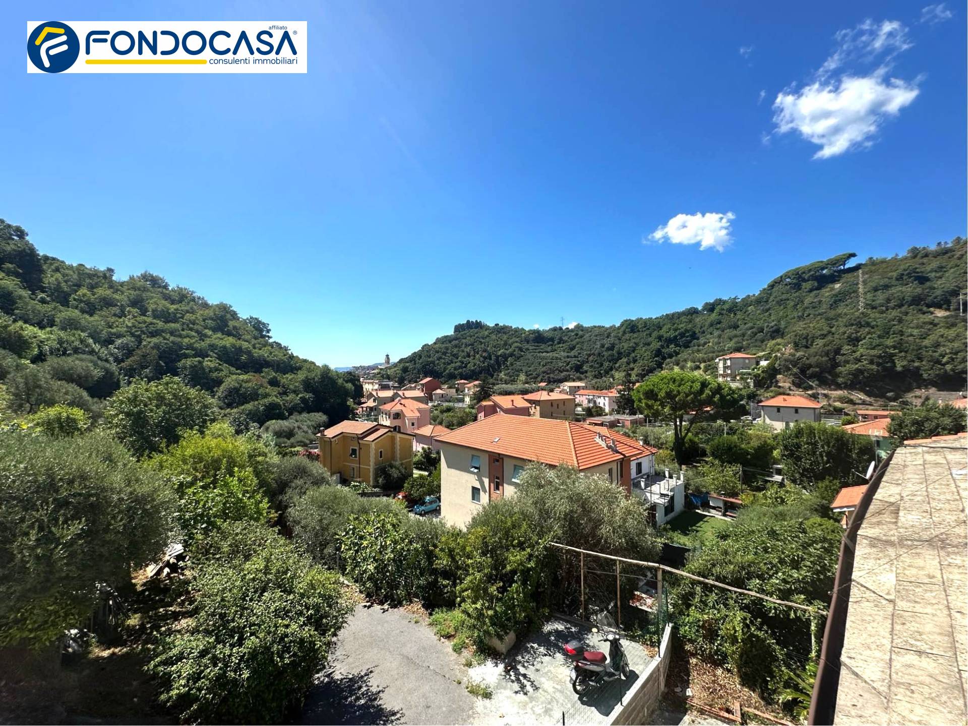 Casa indipendente in vendita a Albisola Superiore