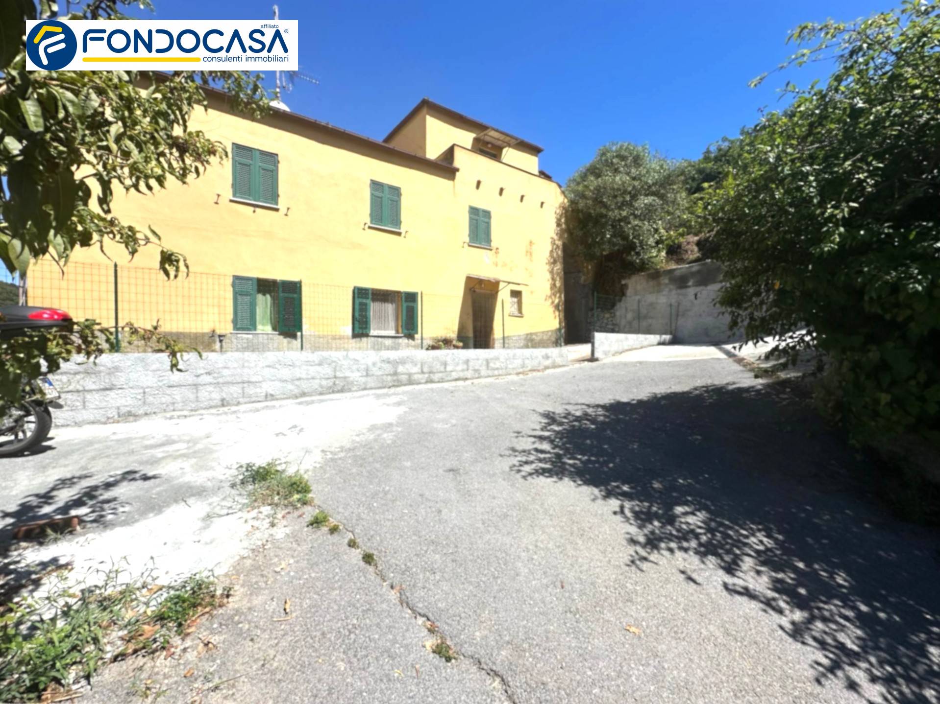 Casa indipendente in vendita a Albisola Superiore