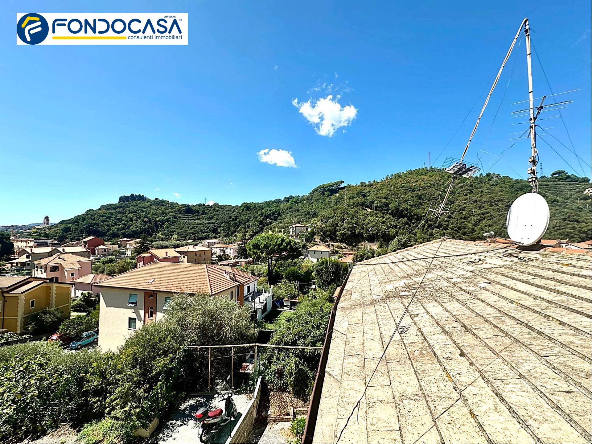 Casa indipendente in vendita a Albisola Superiore