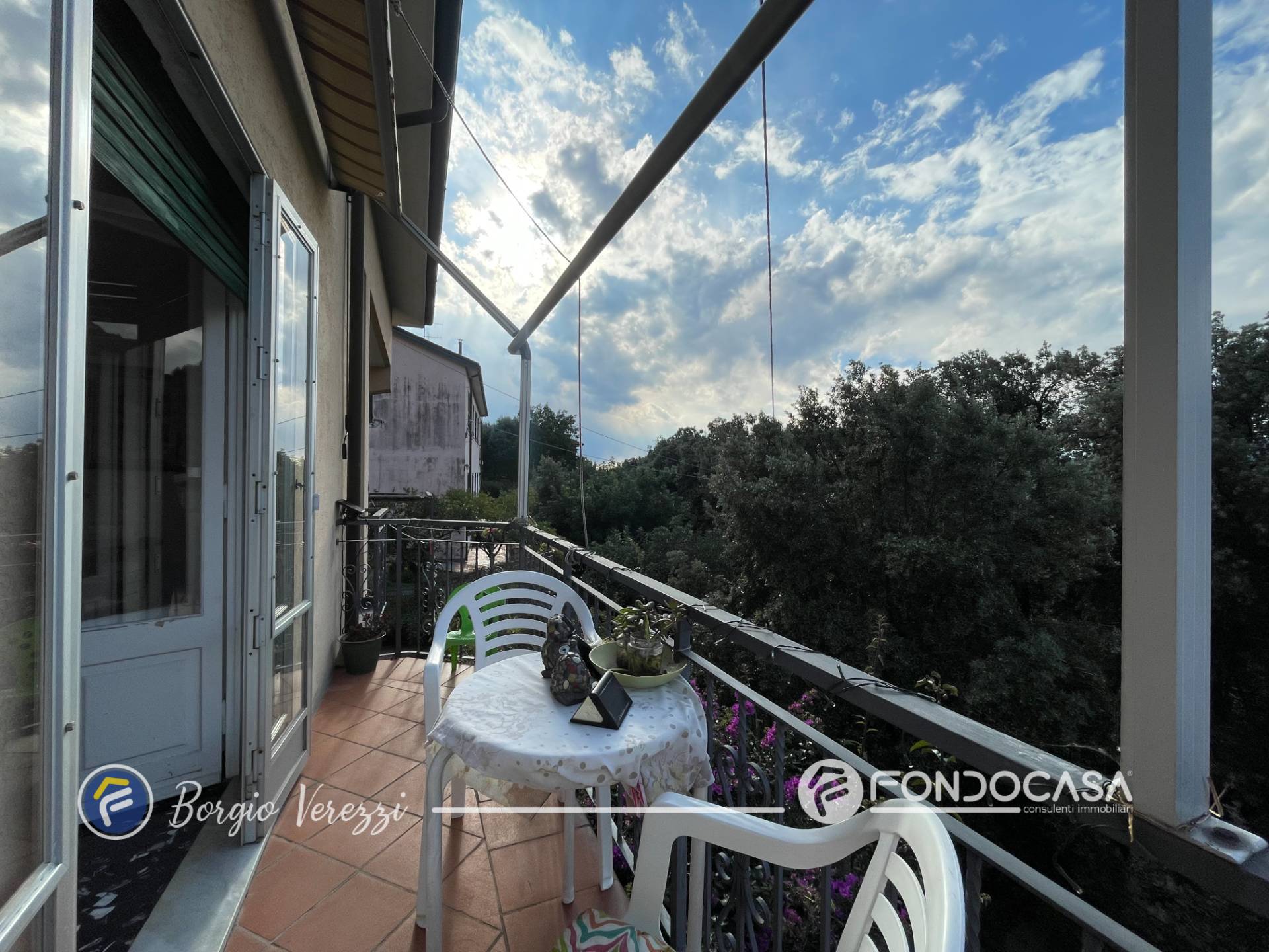 Casa indipendente in vendita a Borgio Verezzi, Borgio