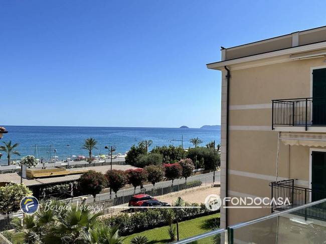 Appartamento in vendita a Pietra Ligure