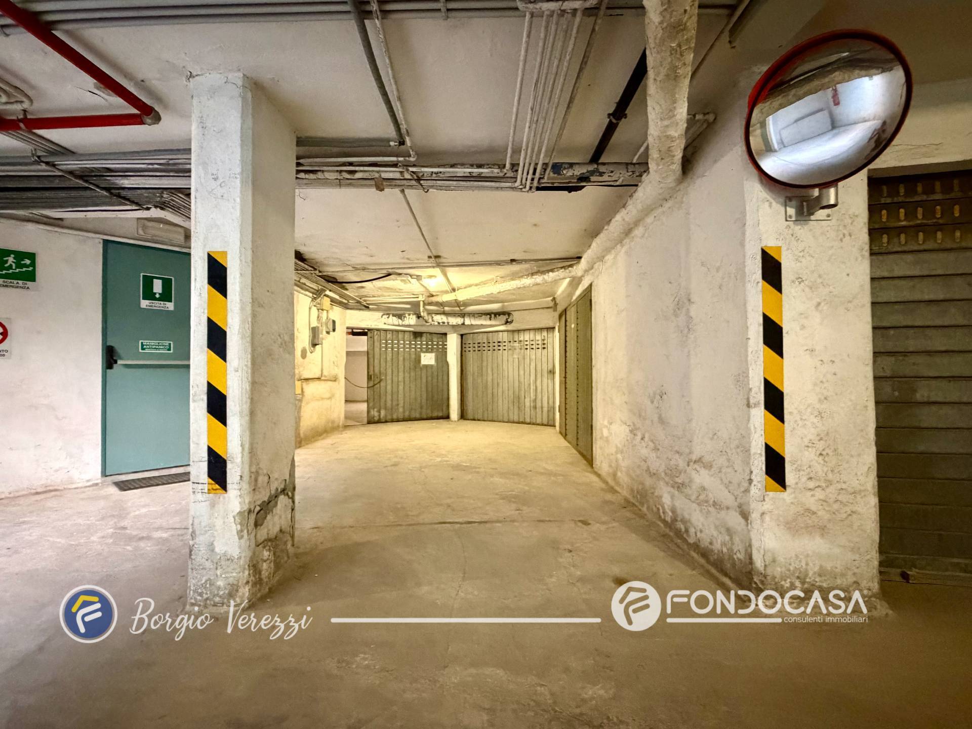 Box o garage in vendita a Borgio Verezzi