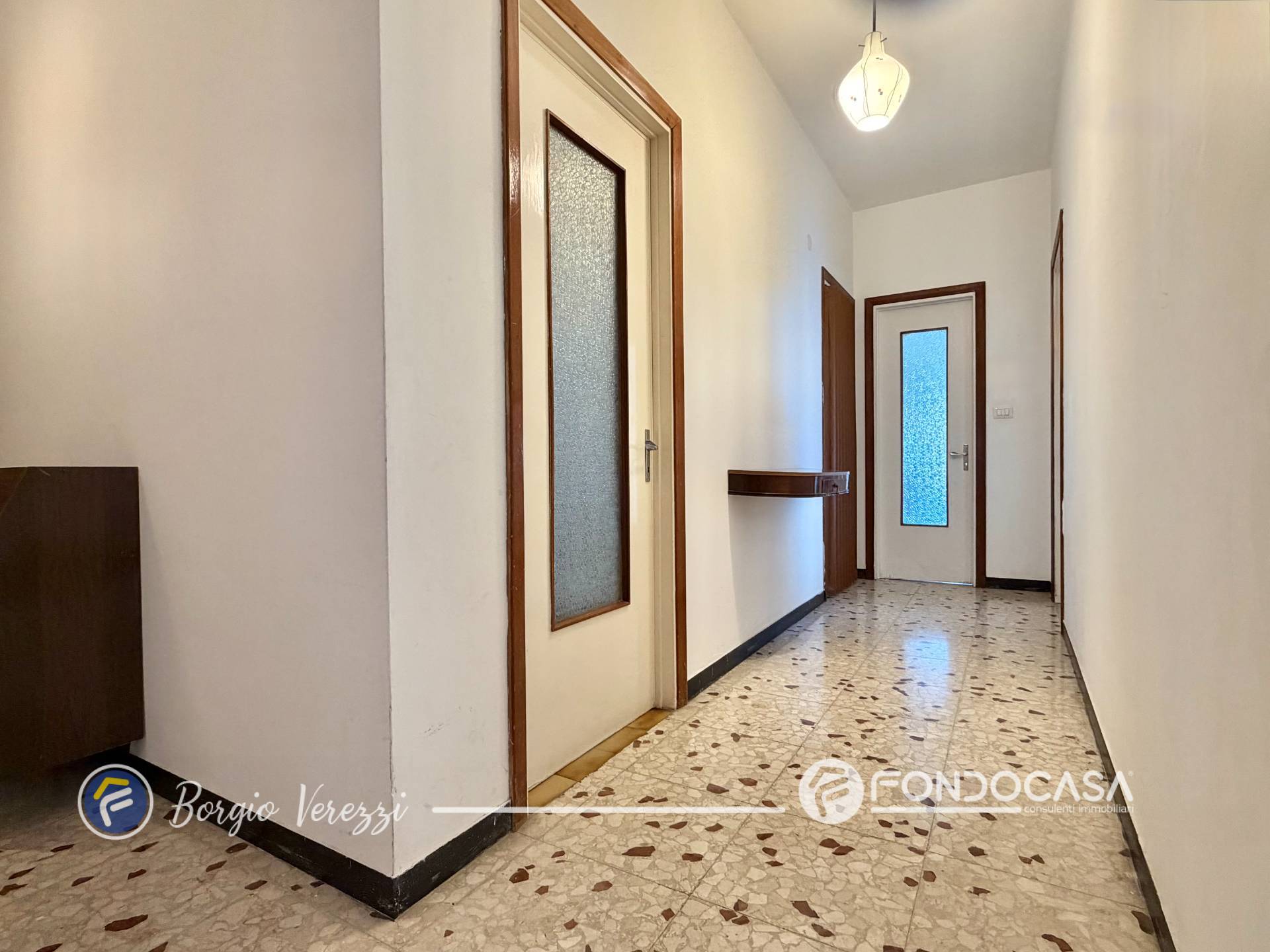 Appartamento in vendita a Borgio Verezzi