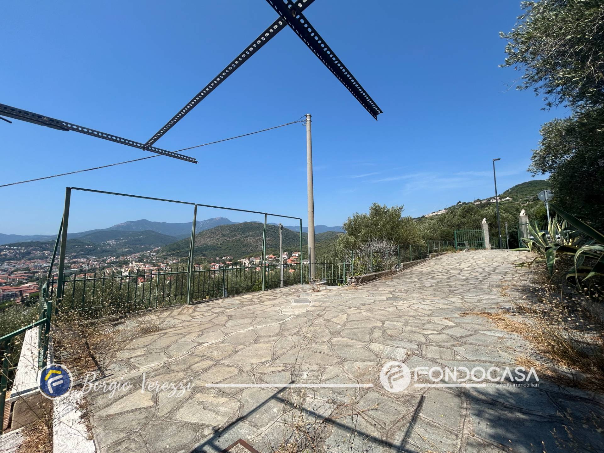 Villa in vendita a Borgio Verezzi, Borgio