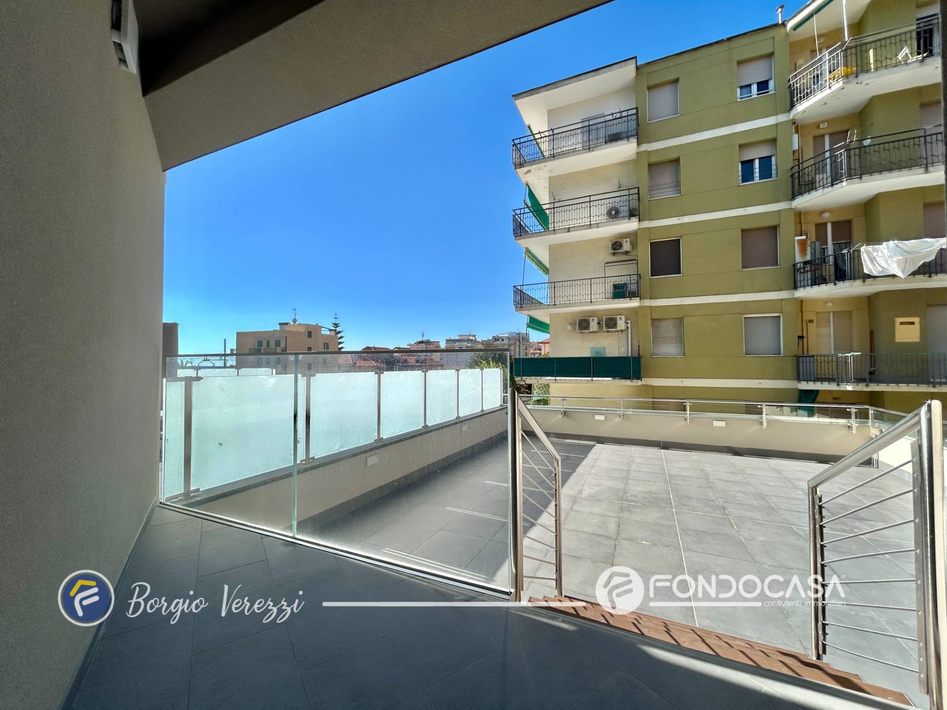 Appartamento in vendita a Pietra Ligure
