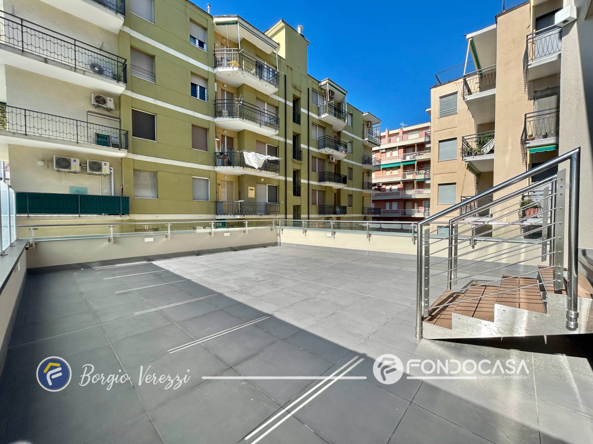 Appartamento in vendita a Pietra Ligure