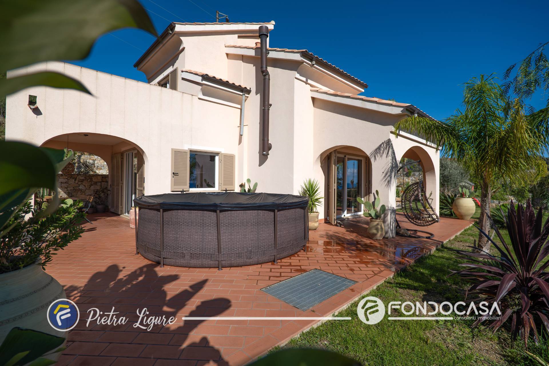 Villa in vendita a Pietra Ligure, Ranzi