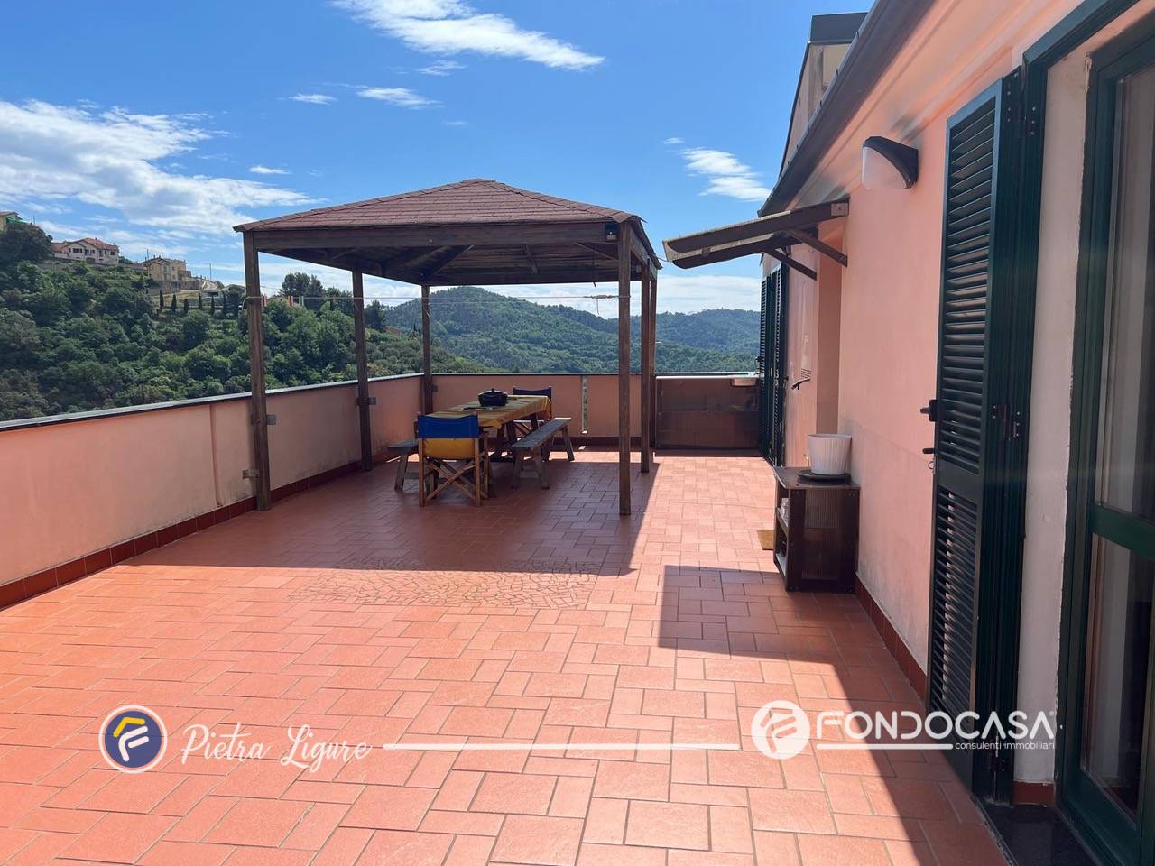 Casa semindipendente in vendita a Magliolo