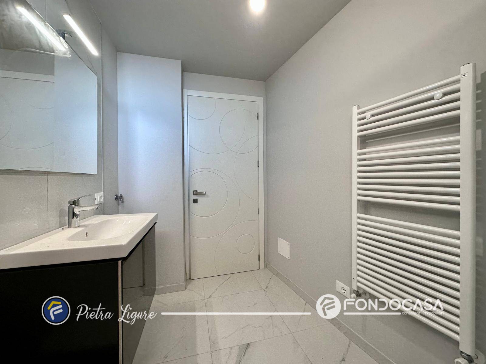 Casa semindipendente in vendita a Magliolo