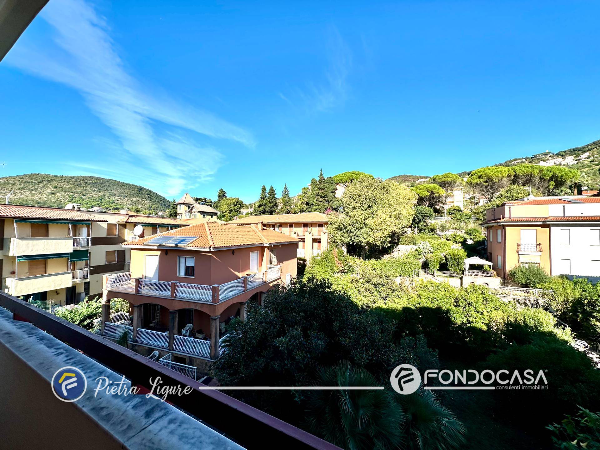 Appartamento in vendita a Borgio Verezzi