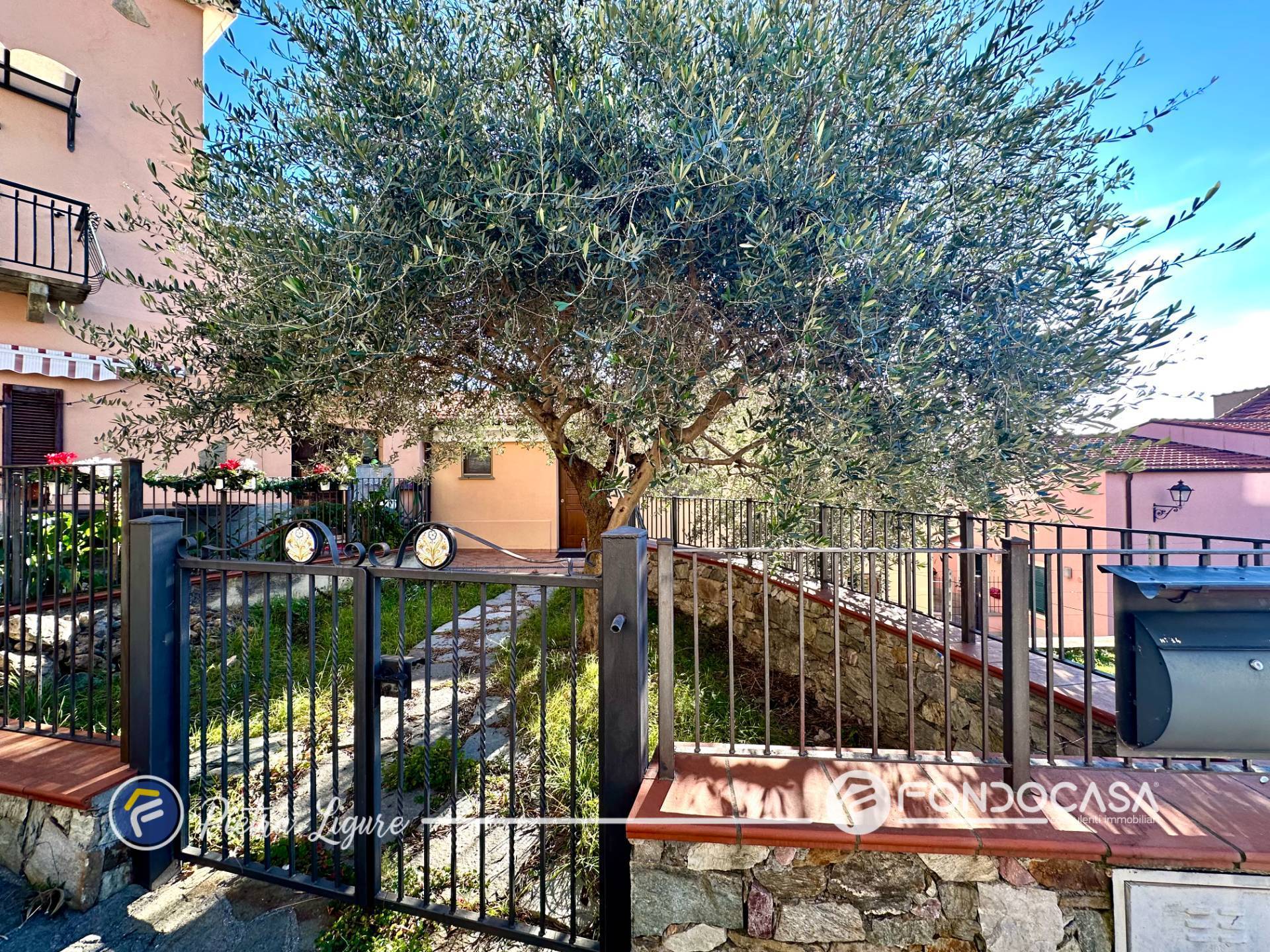 Semindipendente in vendita a Magliolo