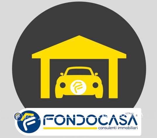 Box o garage in vendita a Pietra Ligure