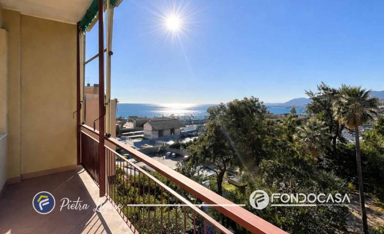 Appartamento in vendita a Pietra Ligure