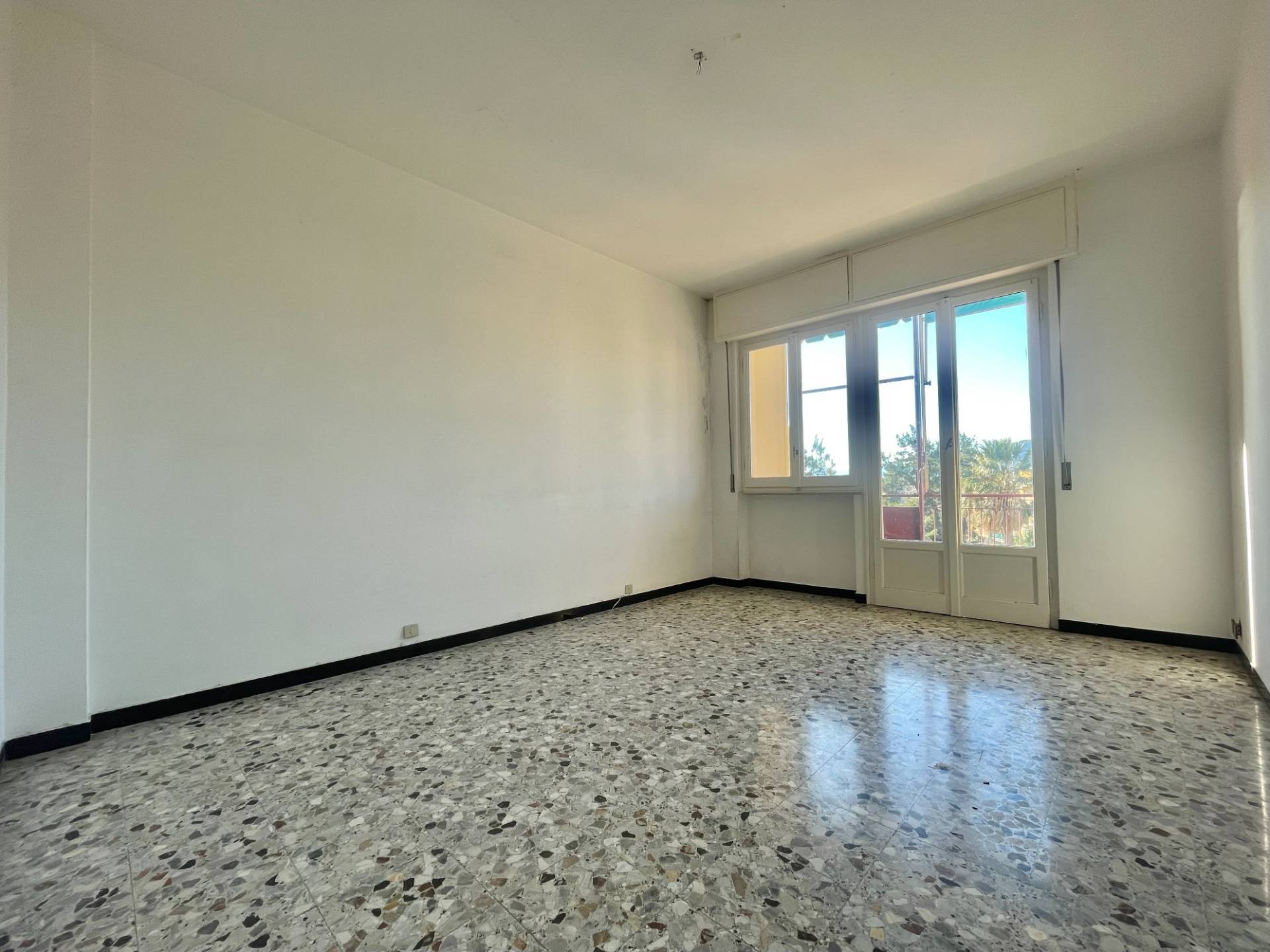 Appartamento in vendita a Pietra Ligure