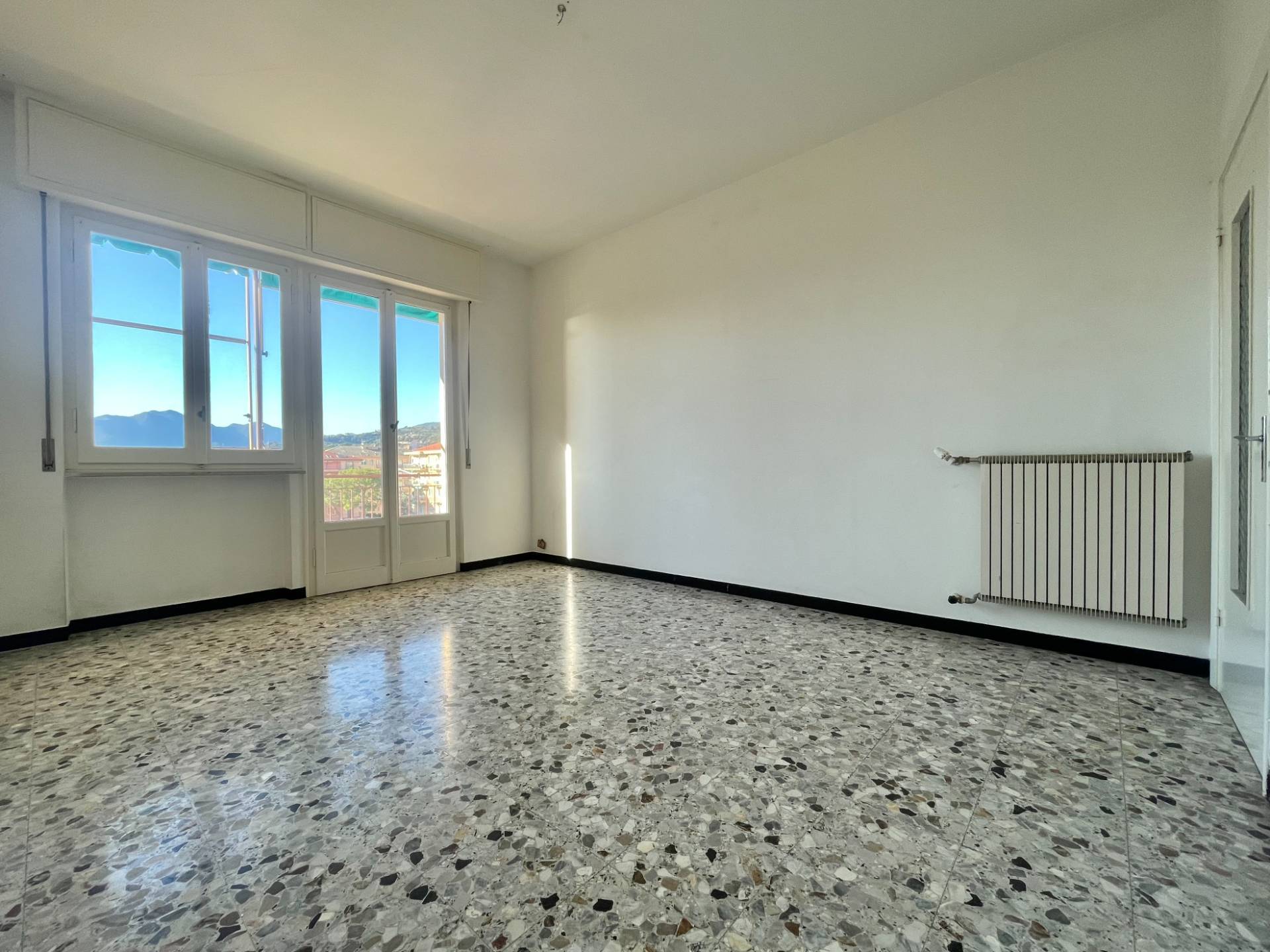 Appartamento in vendita a Pietra Ligure