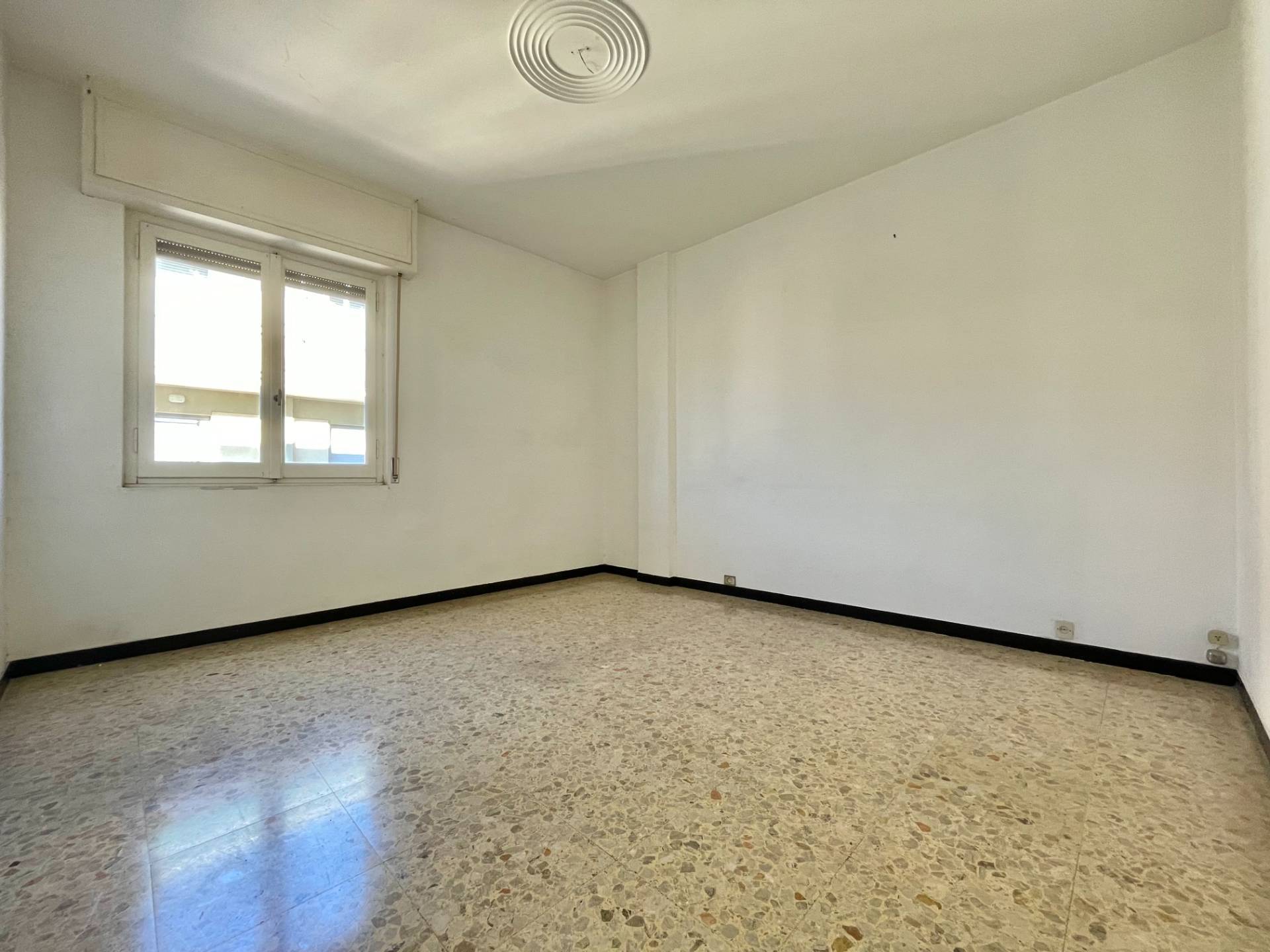 Appartamento in vendita a Pietra Ligure