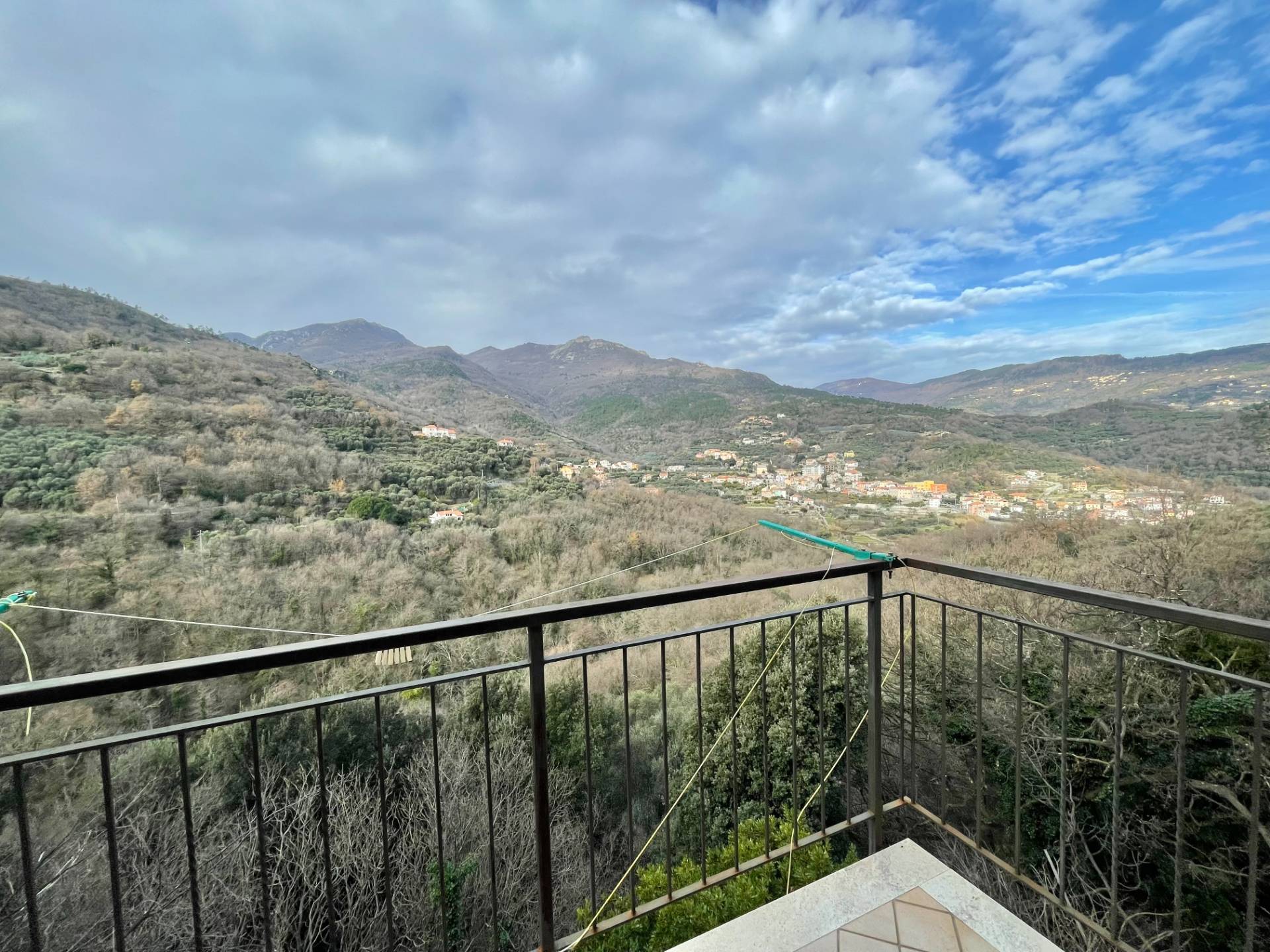 Casa semindipendente in vendita a Giustenice, San Michele