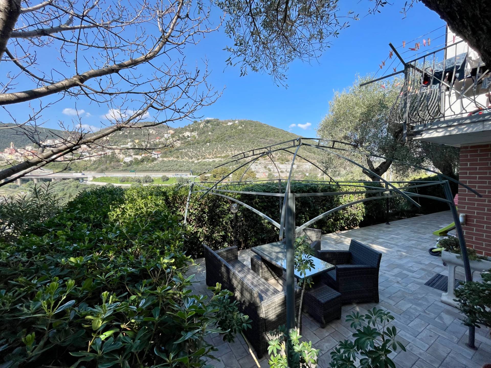 Villa in vendita a Pietra Ligure