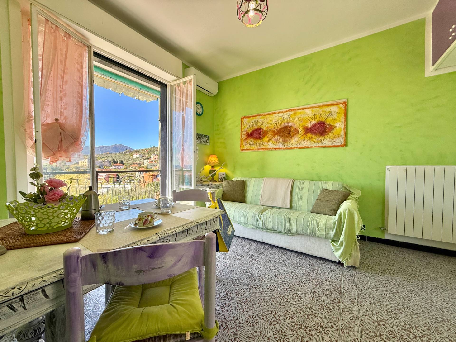 Appartamento in vendita a Pietra Ligure