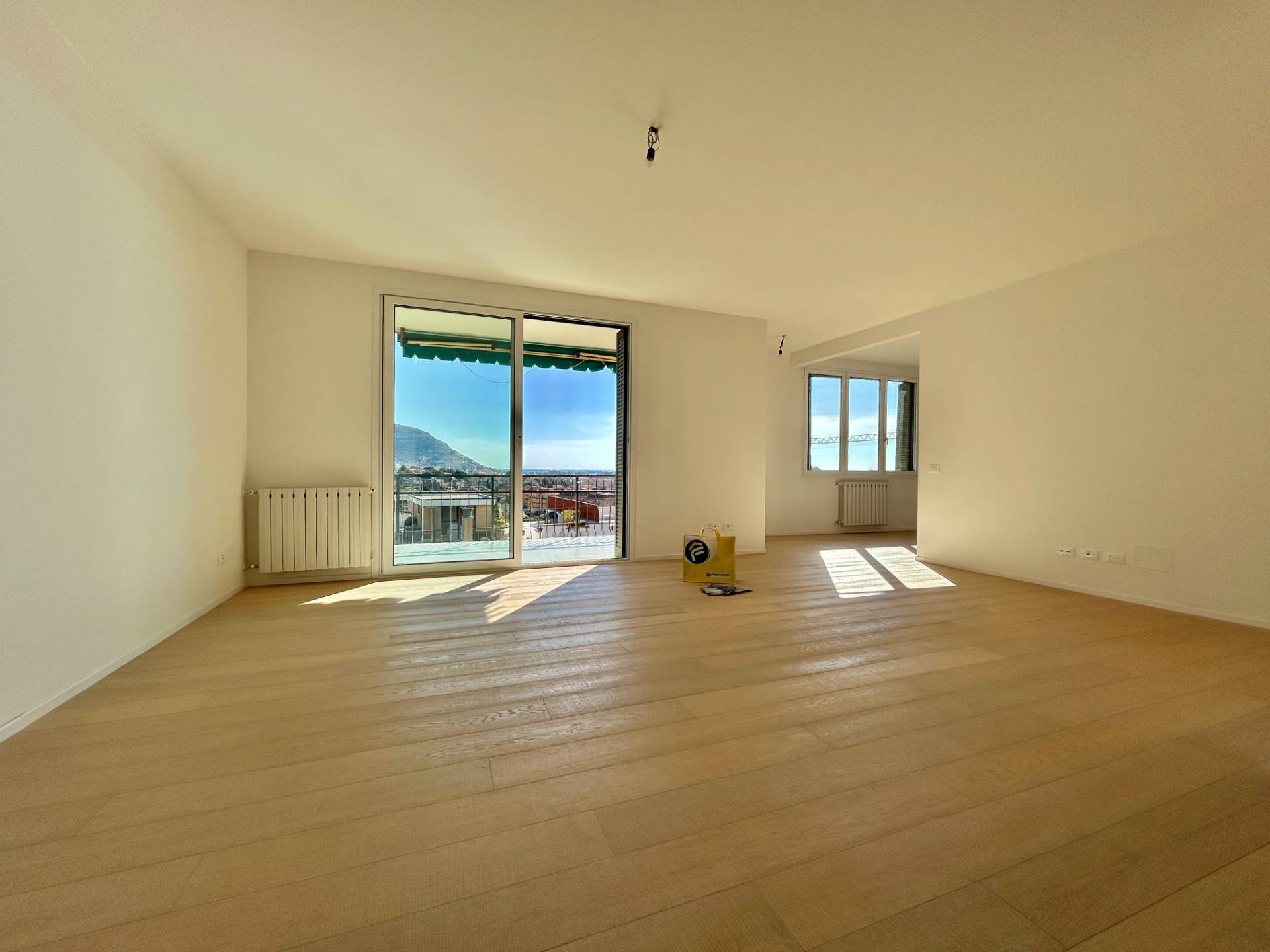 Appartamento in vendita a Pietra Ligure