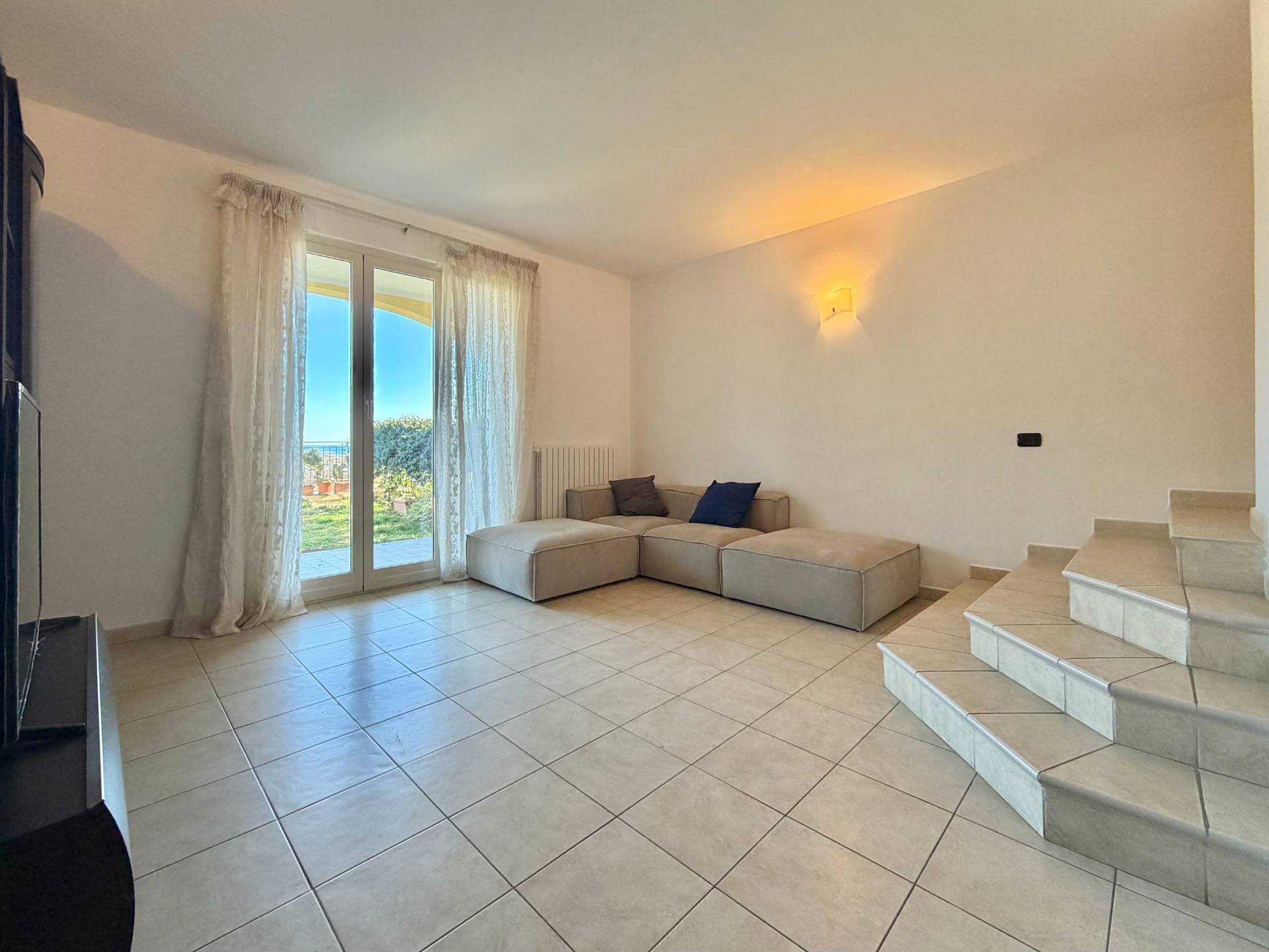 Casa semindipendente in vendita a Pietra Ligure