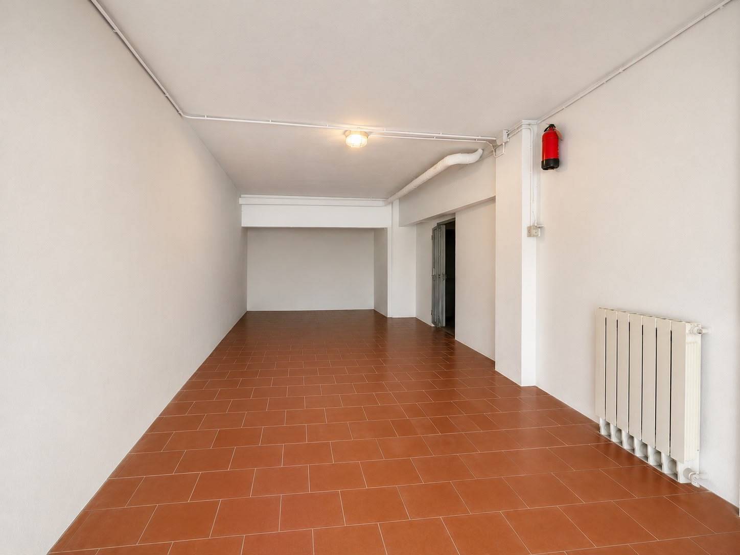 Box o garage in vendita a Pietra Ligure