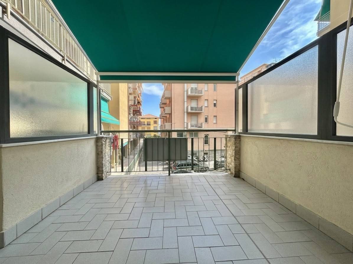 Appartamento in vendita a Pietra Ligure