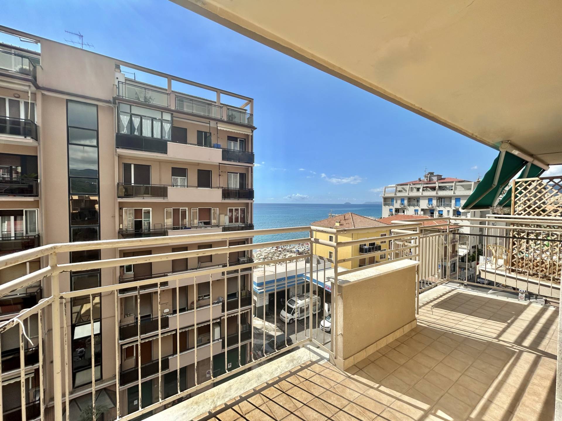 Appartamento in vendita a Pietra Ligure