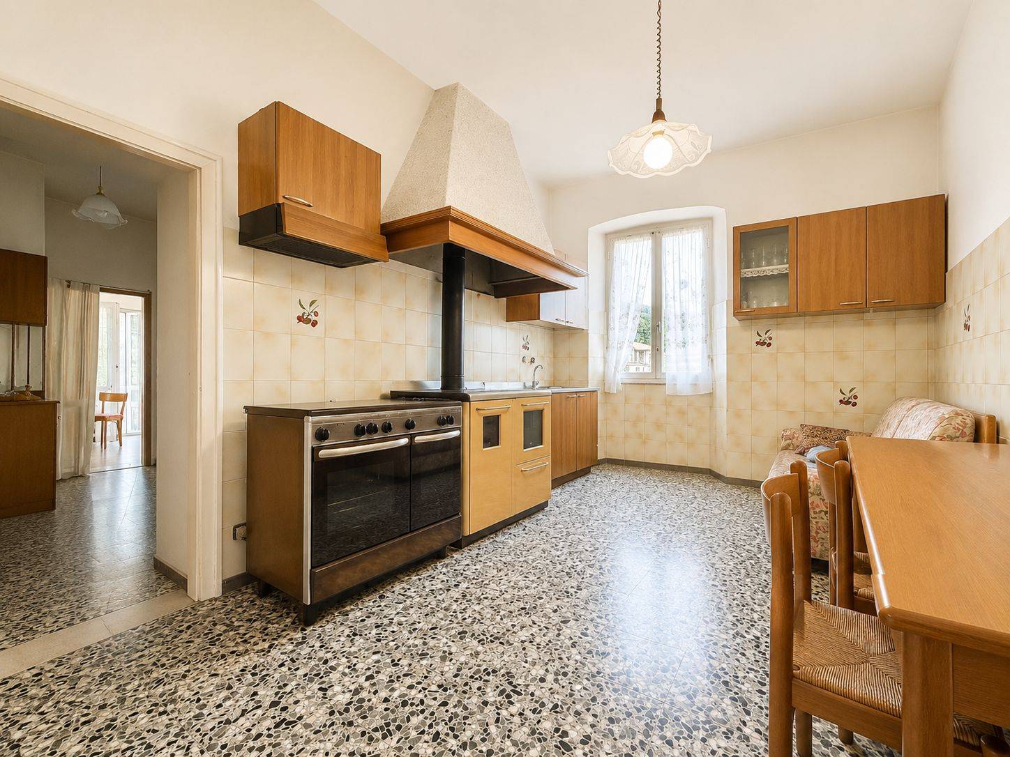 Abitazioni tipiche storiche in vendita a Tovo San Giacomo, Costino