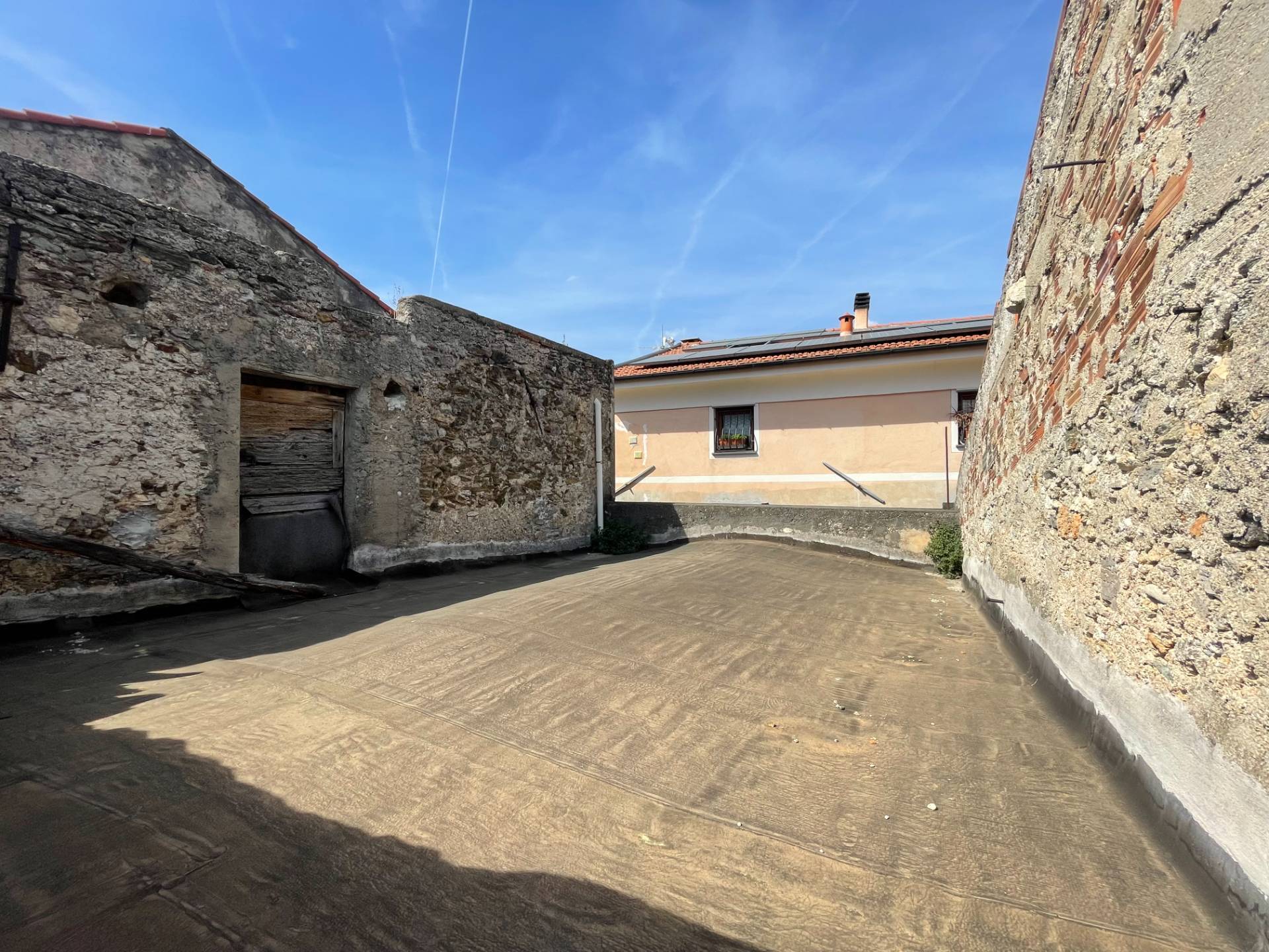 Abitazioni tipiche storiche in vendita a Tovo San Giacomo, Poggio