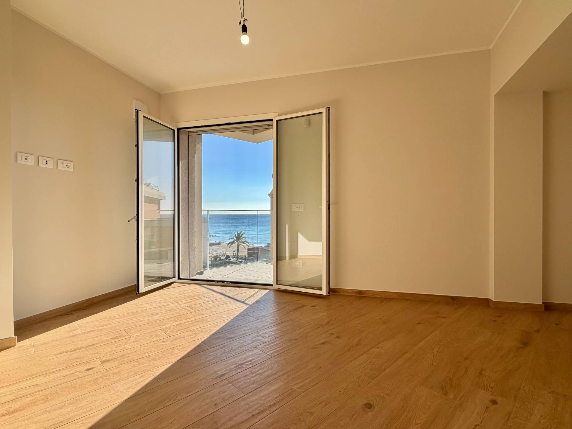 Appartamento in vendita a Pietra Ligure