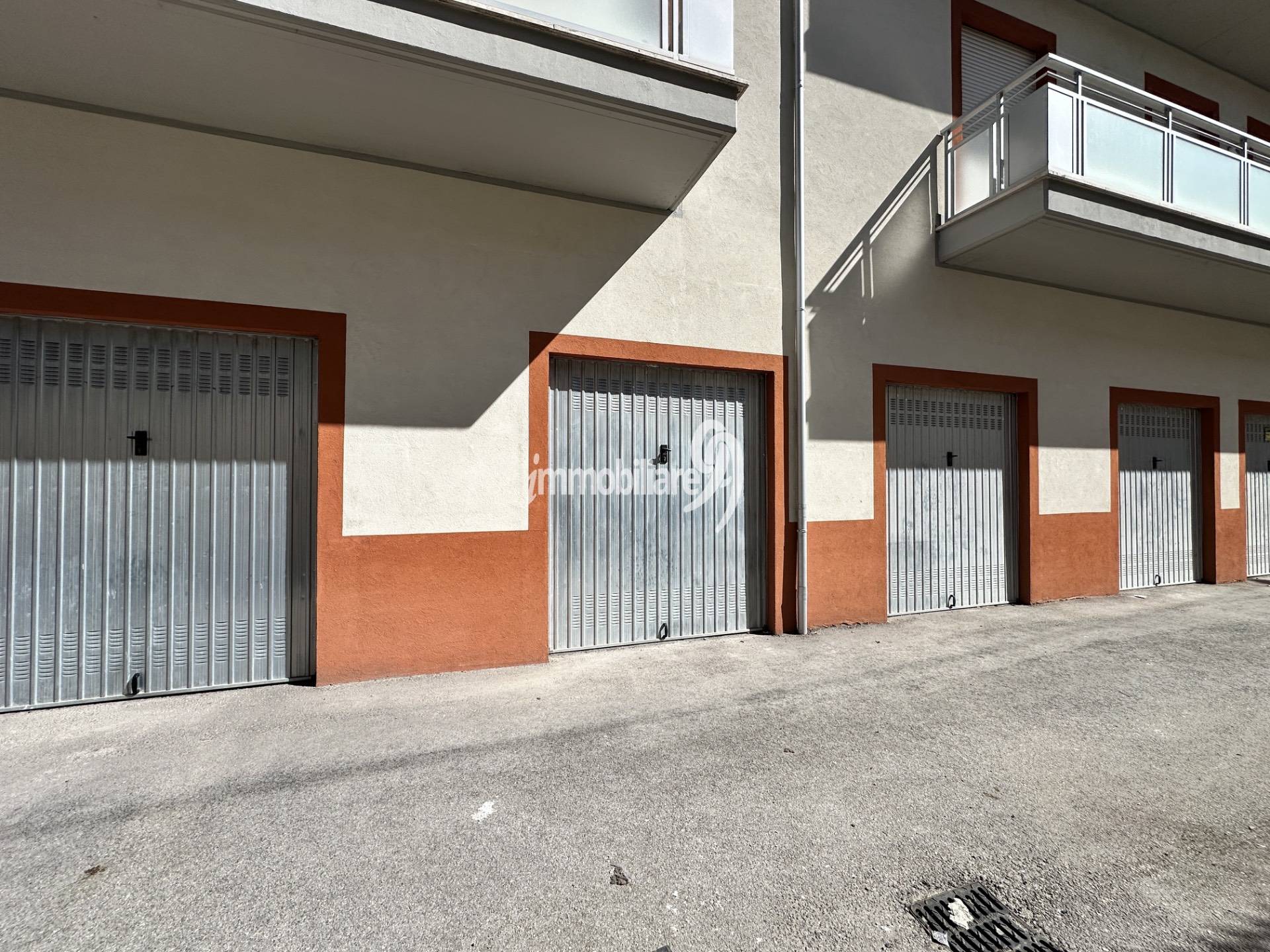 Box o garage in affitto a L'Aquila, Centro storico