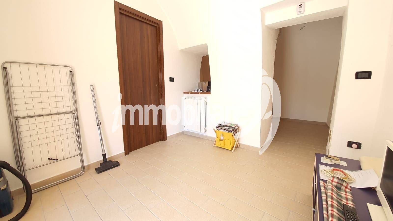 Casa cielo Terra in vendita a Pizzoli, Marruci San Lorenzo di Pizzoli