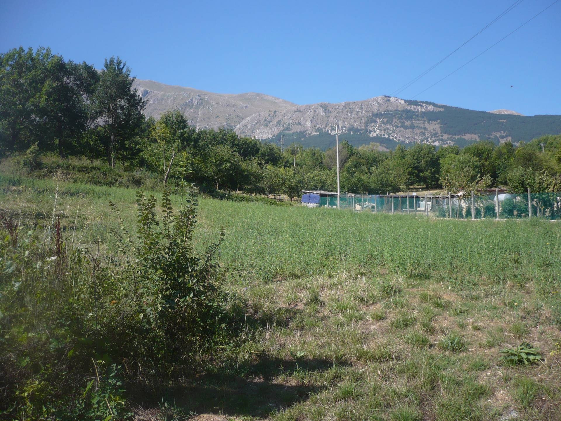 Terreno edificabile in vendita a Ocre, Valle