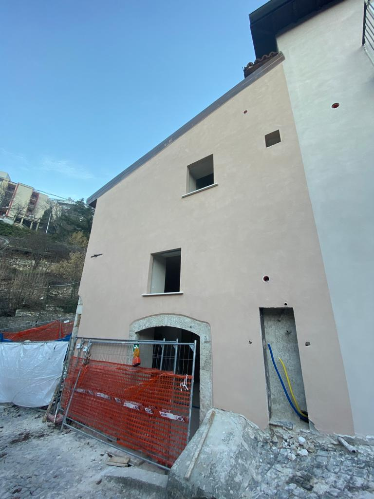 Appartamento in vendita a L'Aquila, Centro storico