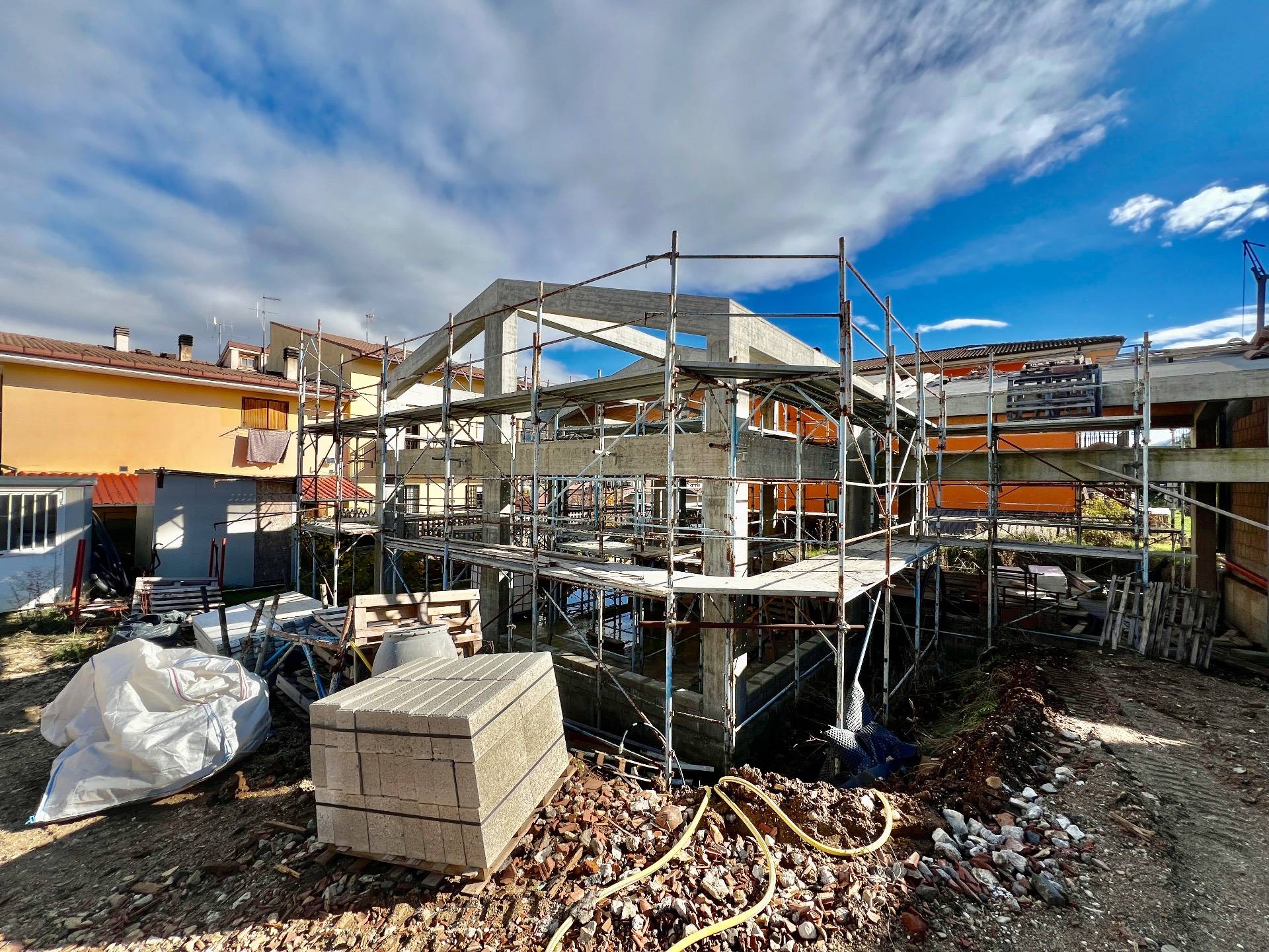 Villa in vendita a L'Aquila, Coppito