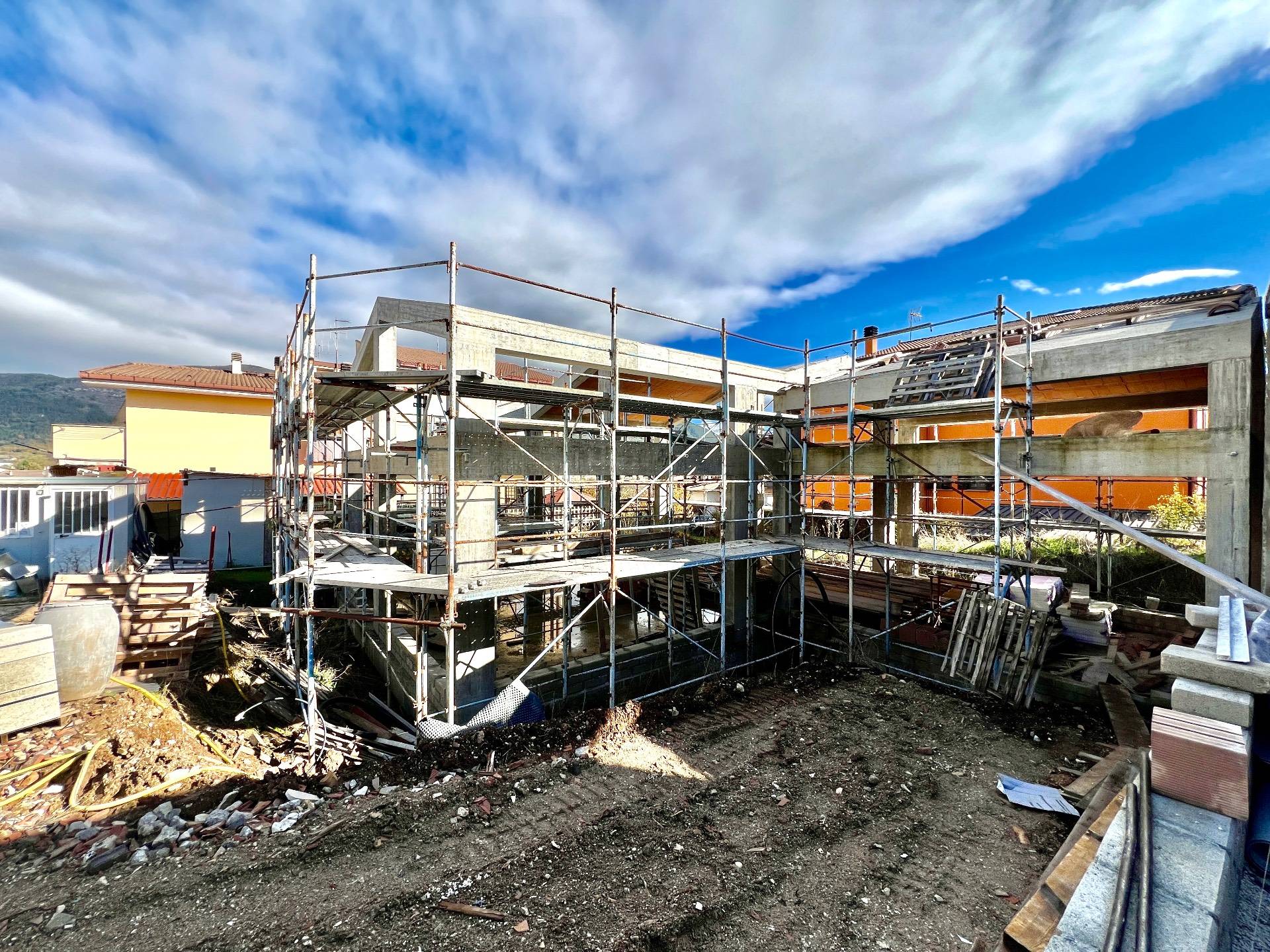 Villa in vendita a L'Aquila, Coppito