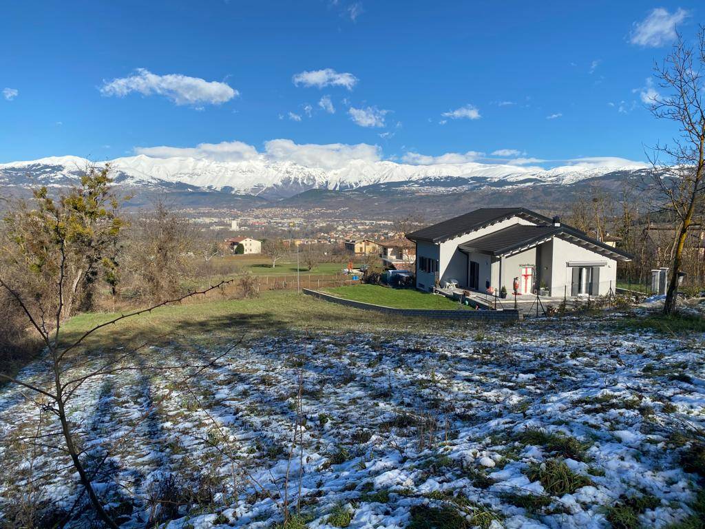 Terreno edificabile in vendita a L'Aquila, Zona Est