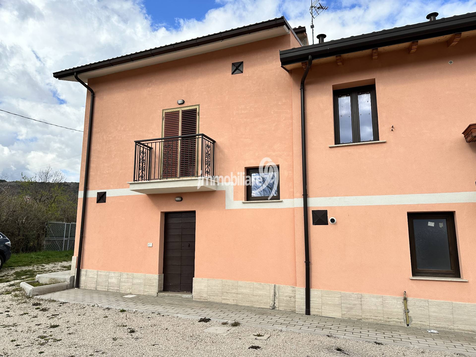 Casa cielo Terra in vendita a L'Aquila, San Giacomo