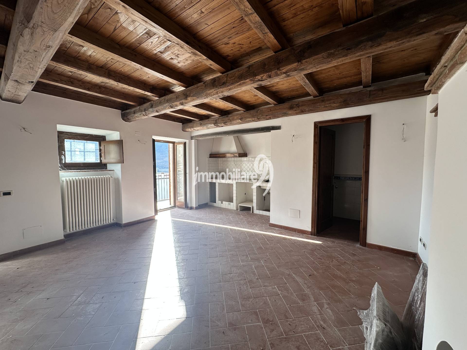 Casa cielo Terra in vendita a L'Aquila, Poggio di Roio
