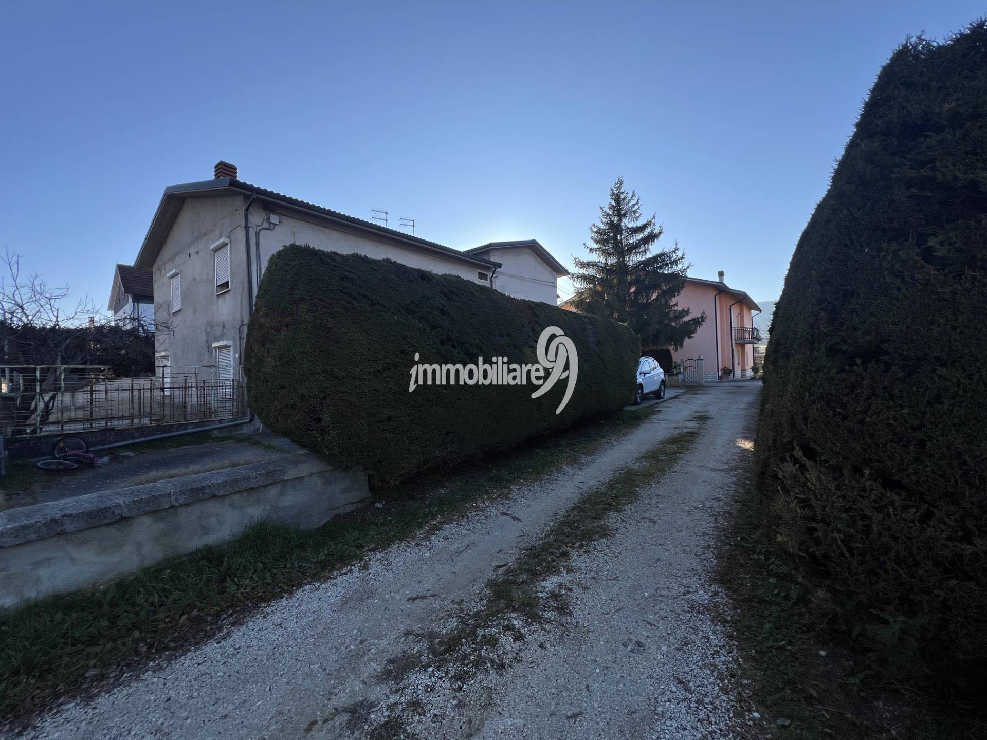 Casa cielo Terra in vendita a L'Aquila, Sassa Scalo