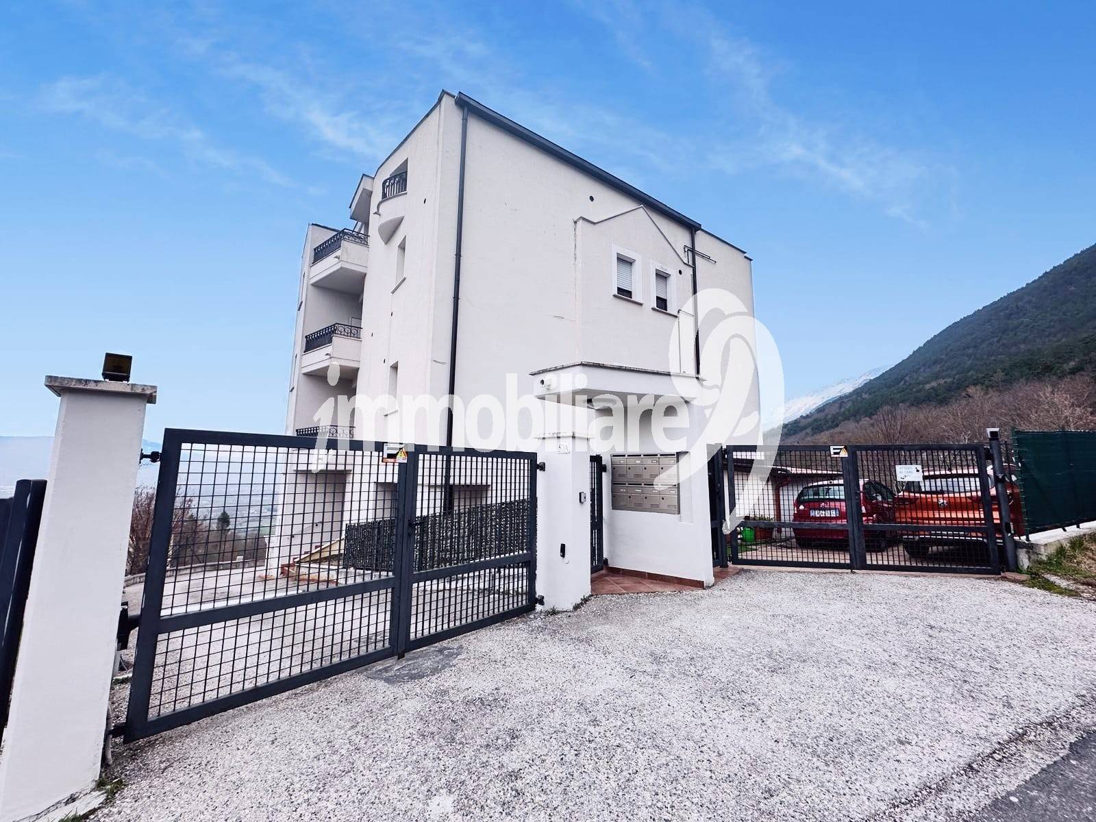 Appartamento in vendita a L'Aquila, Pianola