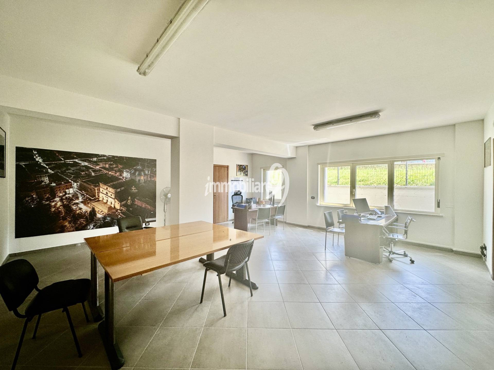 Appartamento in vendita a L'Aquila, Collemaggio