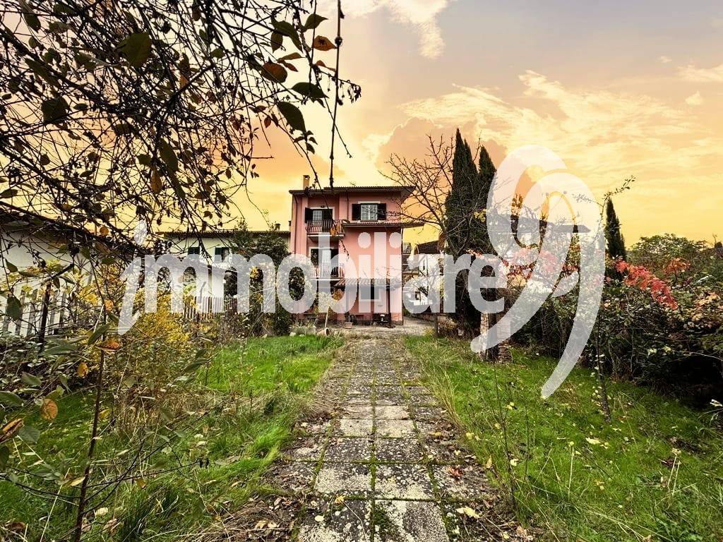 Casa cielo Terra in vendita a L'Aquila, Paganica - Tempera